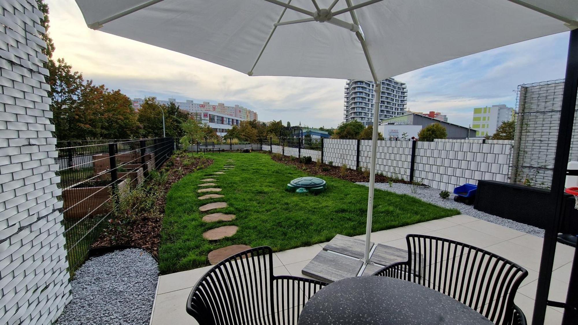 Beta Home - Garage, Air Condition, Garden, At Metro Prague Ngoại thất bức ảnh